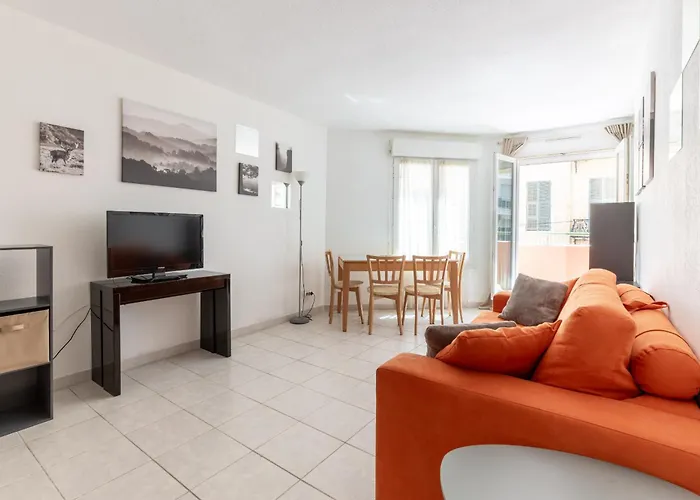 Happyfew Le Palais Des Arts ניס